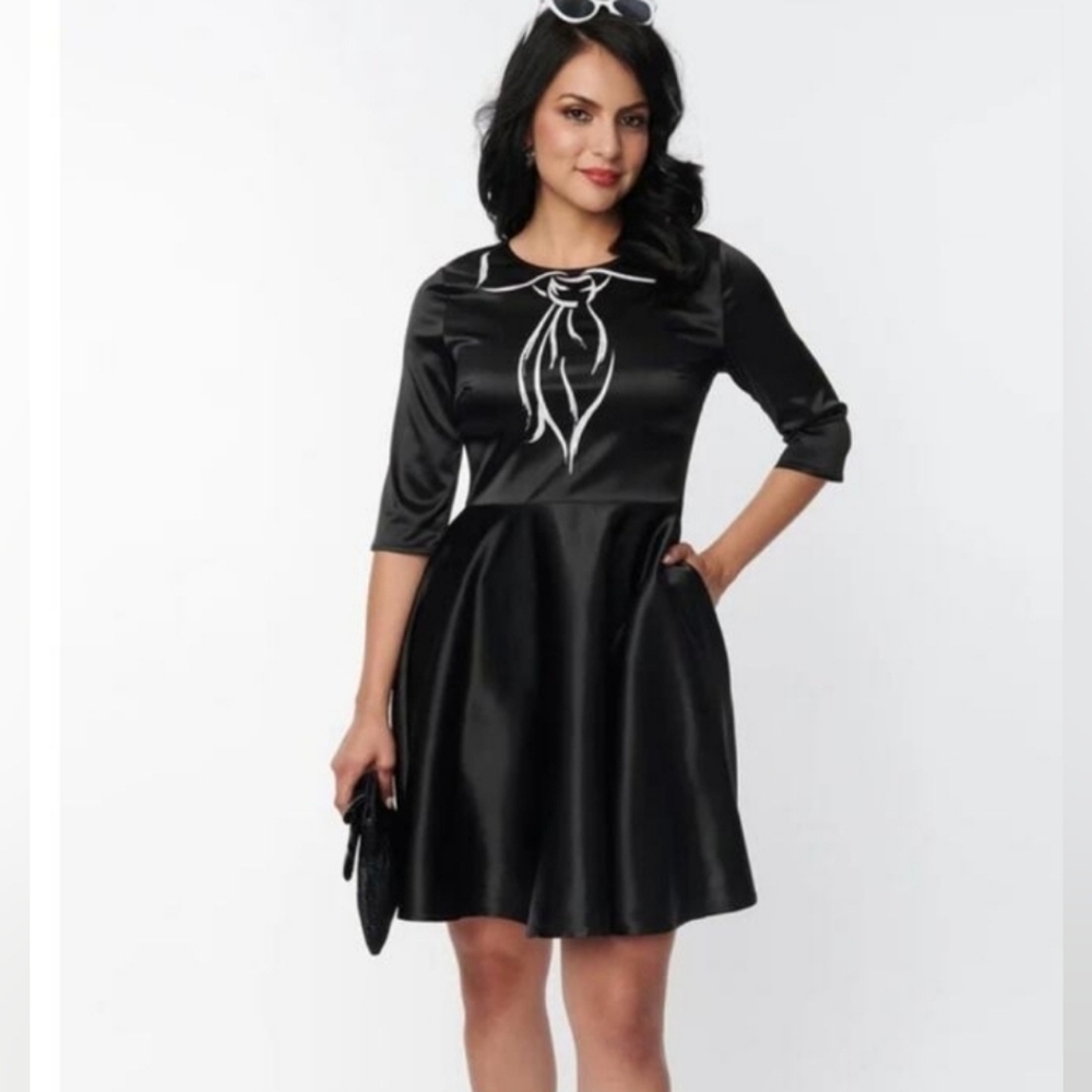 Unique Vintage Black & Trompe L'Oeil Bow Tie Dress, Size Medium. NWOT